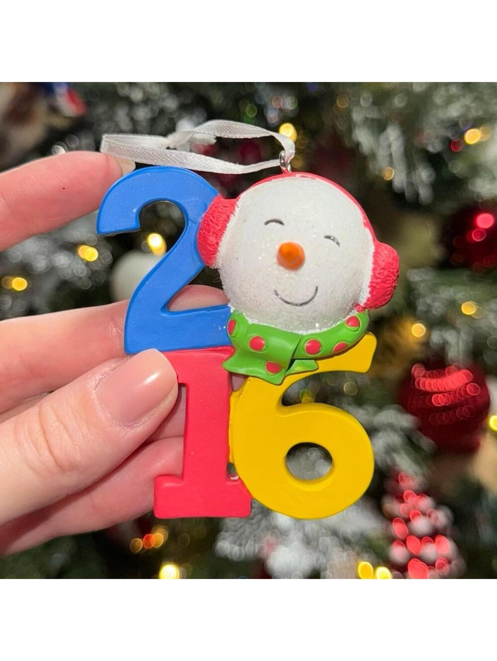 Hallmark Snowman Year 2016 Christmas Ornament